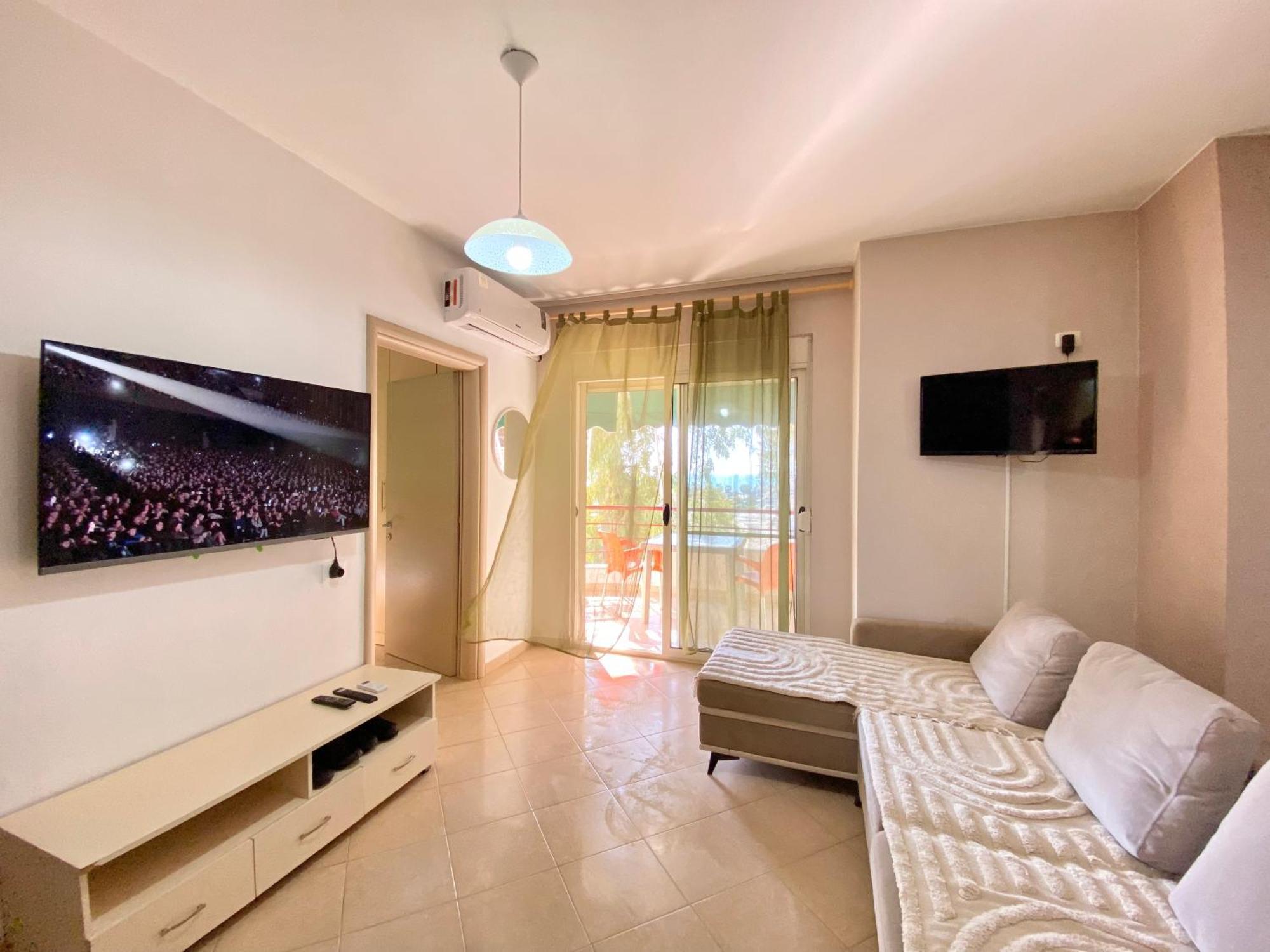 Delight * Golem (Tirana)